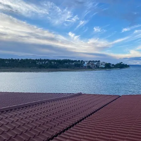 Apartment Direkt Am Mit Klima Und Neuem Badezimmer Haustiere Sind Willkommen Privlaka (Zadar)