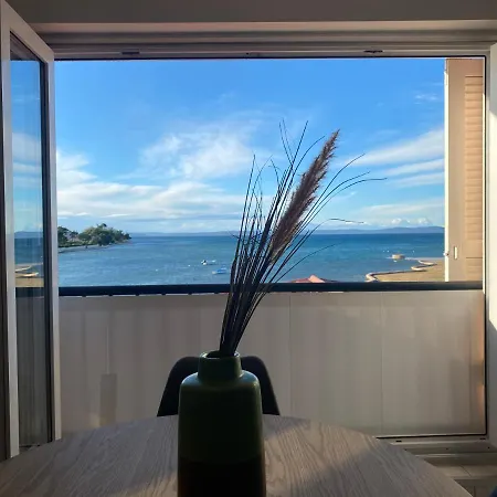 Direkt Am Mit Klima Und Neuem Badezimmer Haustiere Sind Willkommen Apartment Privlaka (Zadar)