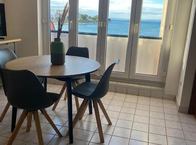 Appartement Direkt Am Mit Klima Und Neuem Badezimmer Haustiere Sind Willkommen