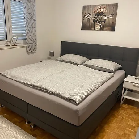 Direkt Am Mit Klima Und Neuem Badezimmer Haustiere Sind Willkommen Apartment