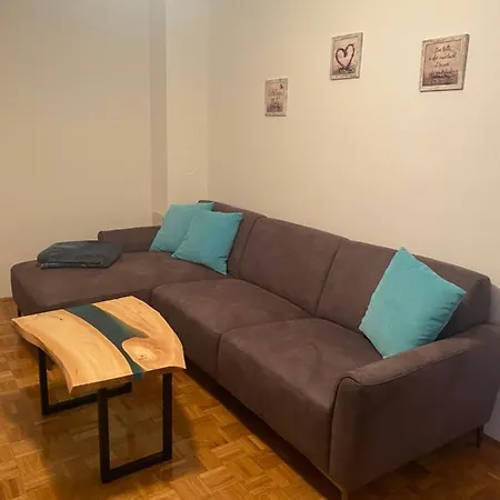 Direkt Am Mit Klima Und Neuem Badezimmer Haustiere Sind Willkommen Apartment *