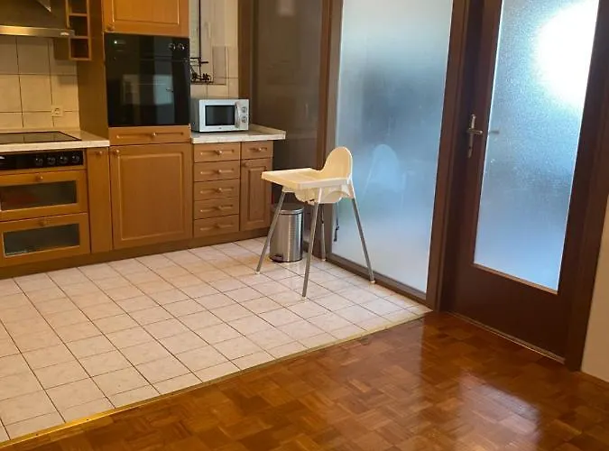 Direkt Am Mit Klima Und Neuem Badezimmer Haustiere Sind Willkommen