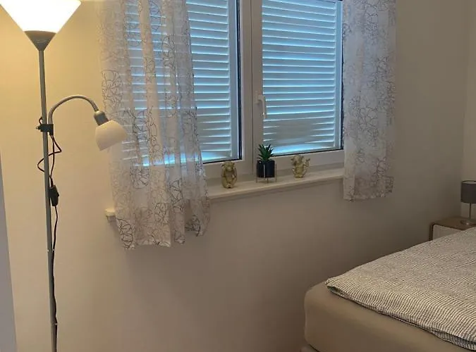 Direkt Am Mit Klima Und Neuem Badezimmer Haustiere Sind Willkommen * Privlaka (Zadar)