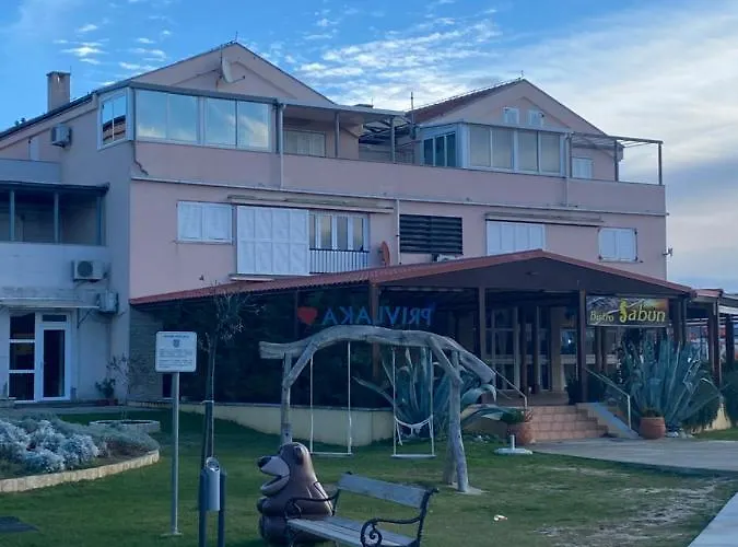 Διαμέρισμα Direkt Am Mit Klima Und Neuem Badezimmer Haustiere Sind Willkommen *