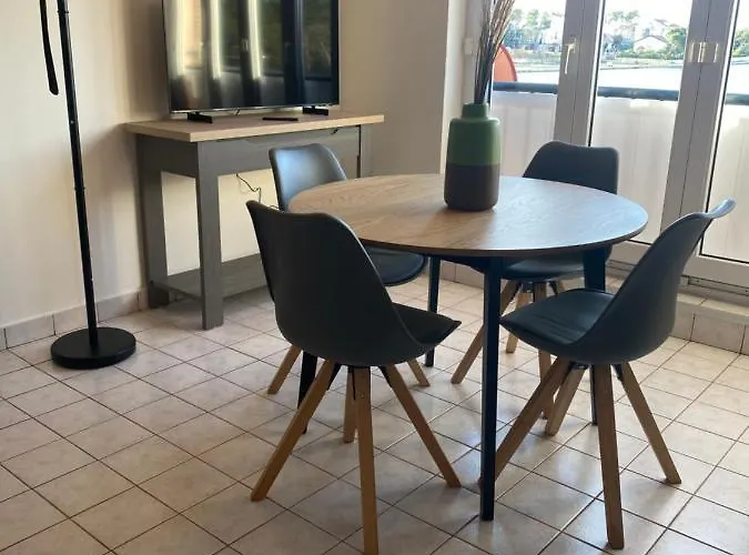 Direkt Am Mit Klima Und Neuem Badezimmer Haustiere Sind Willkommen *