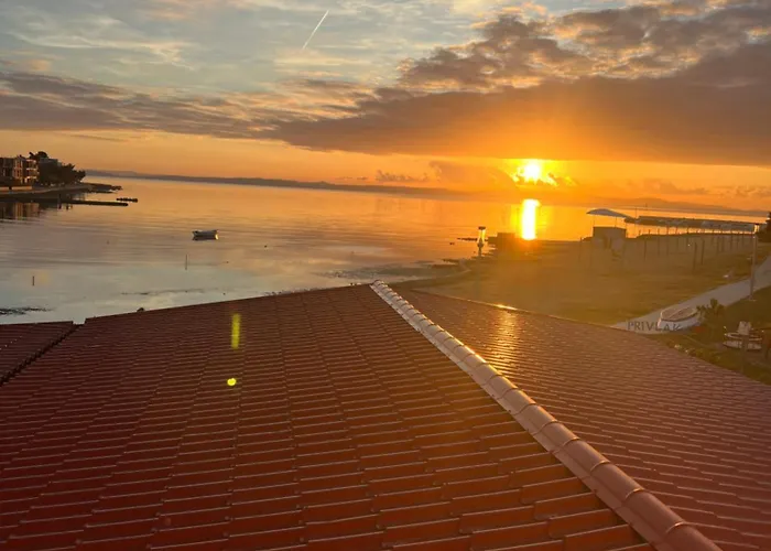 Direkt Am Mit Klima Und Neuem Badezimmer Haustiere Sind Willkommen Appartement